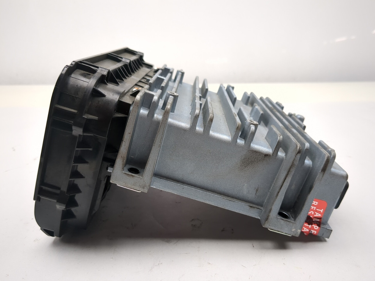 17-23 Harley Street Glide FLHX Front Boom Radio 76000783D - Sun