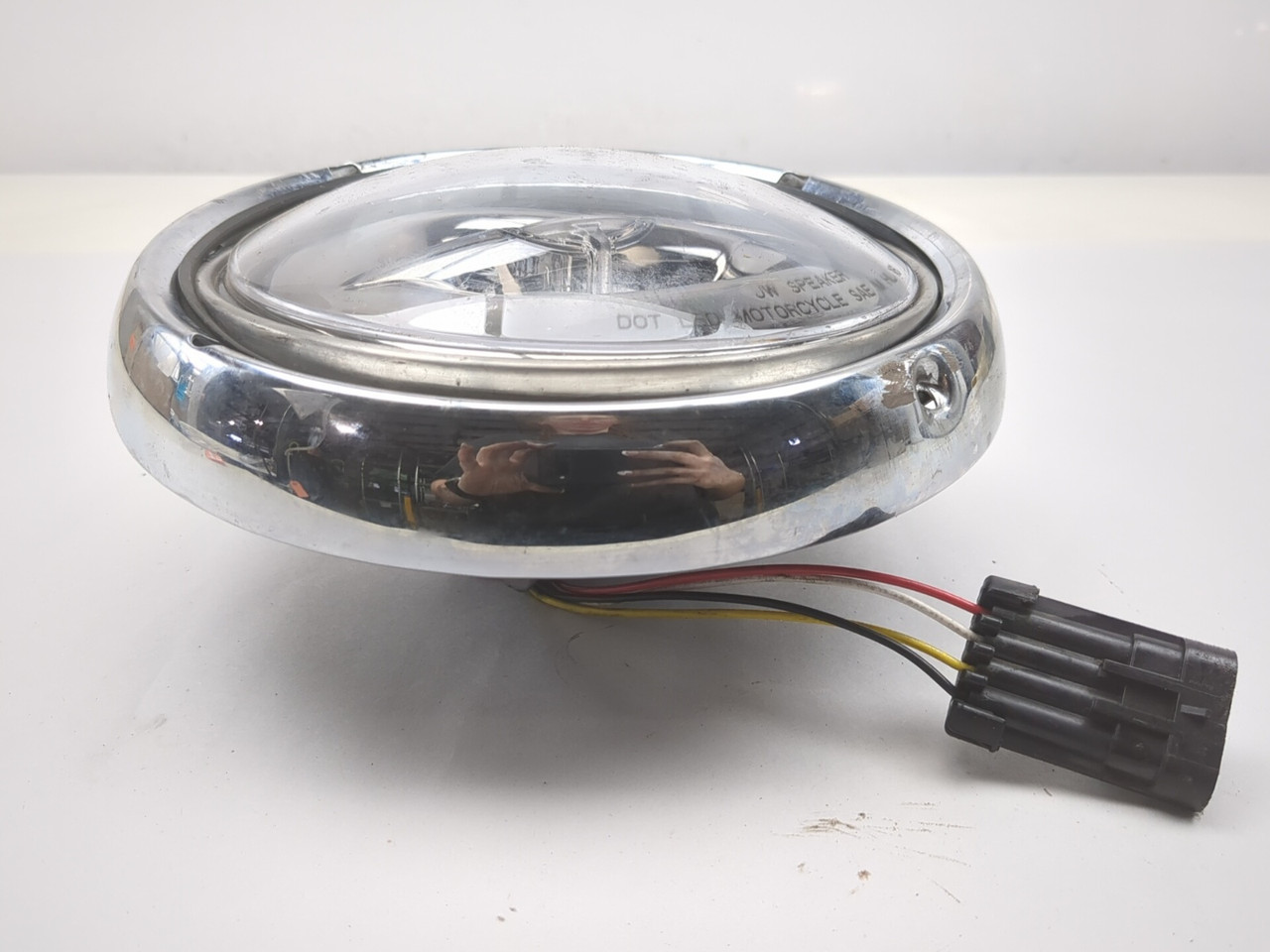 17-23 Harley Street Glide FLHX Front Headlight Assembly 67700430A