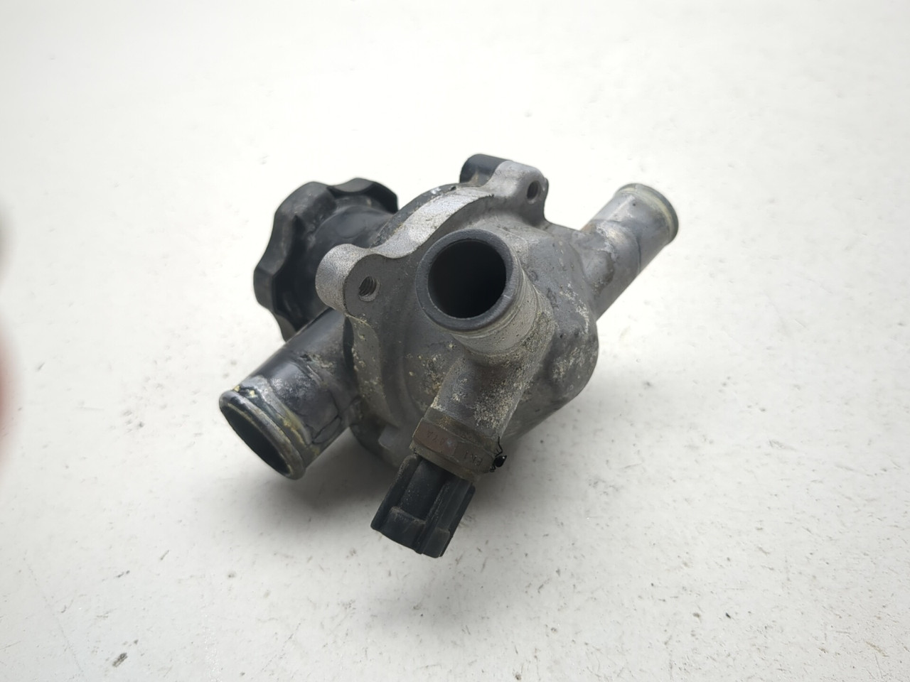 05-08 Kawasaki VN1600 Vulcan Nomad Thermostat Housing 16160-0775