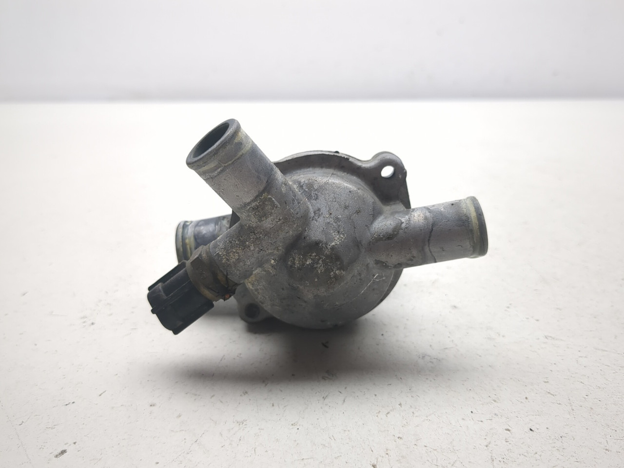 05-08 Kawasaki VN1600 Vulcan Nomad Thermostat Housing 16160-0775