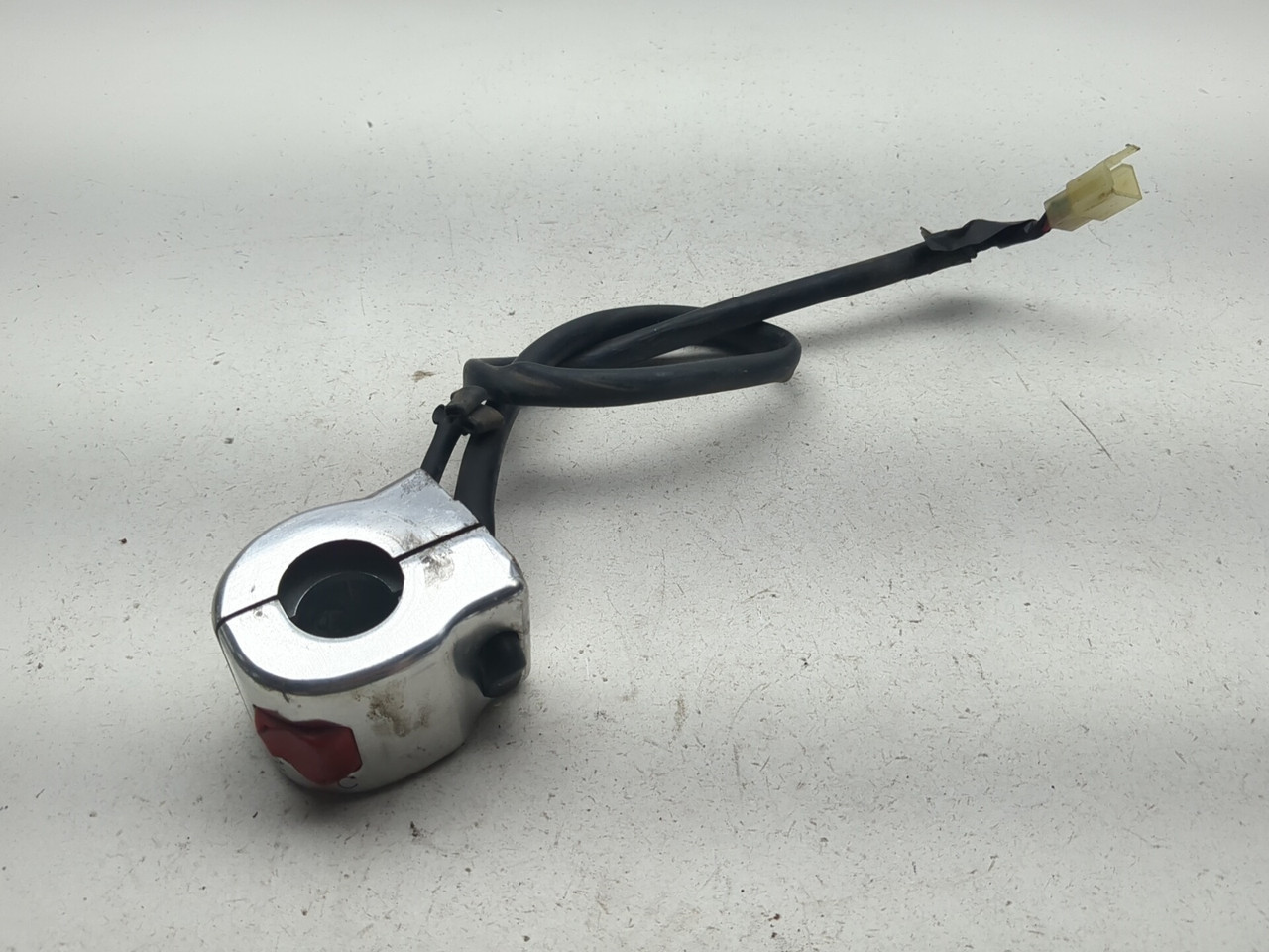 05-08 Kawasaki VN1600 Vulcan Nomad Front Right Handlebar Switch