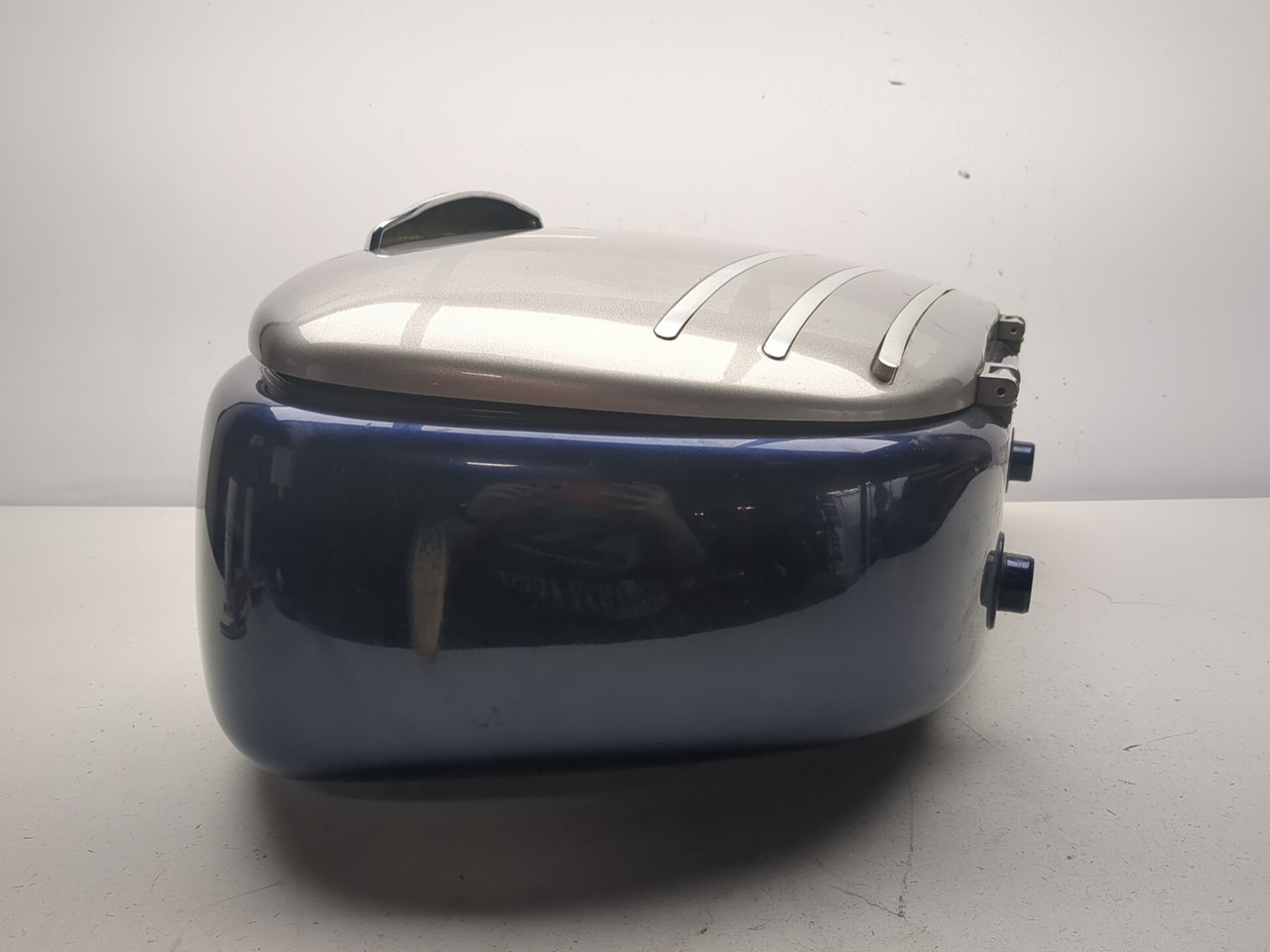 05-08 Kawasaki VN1600 Vulcan Nomad Rear Left Saddlebag Pannier
