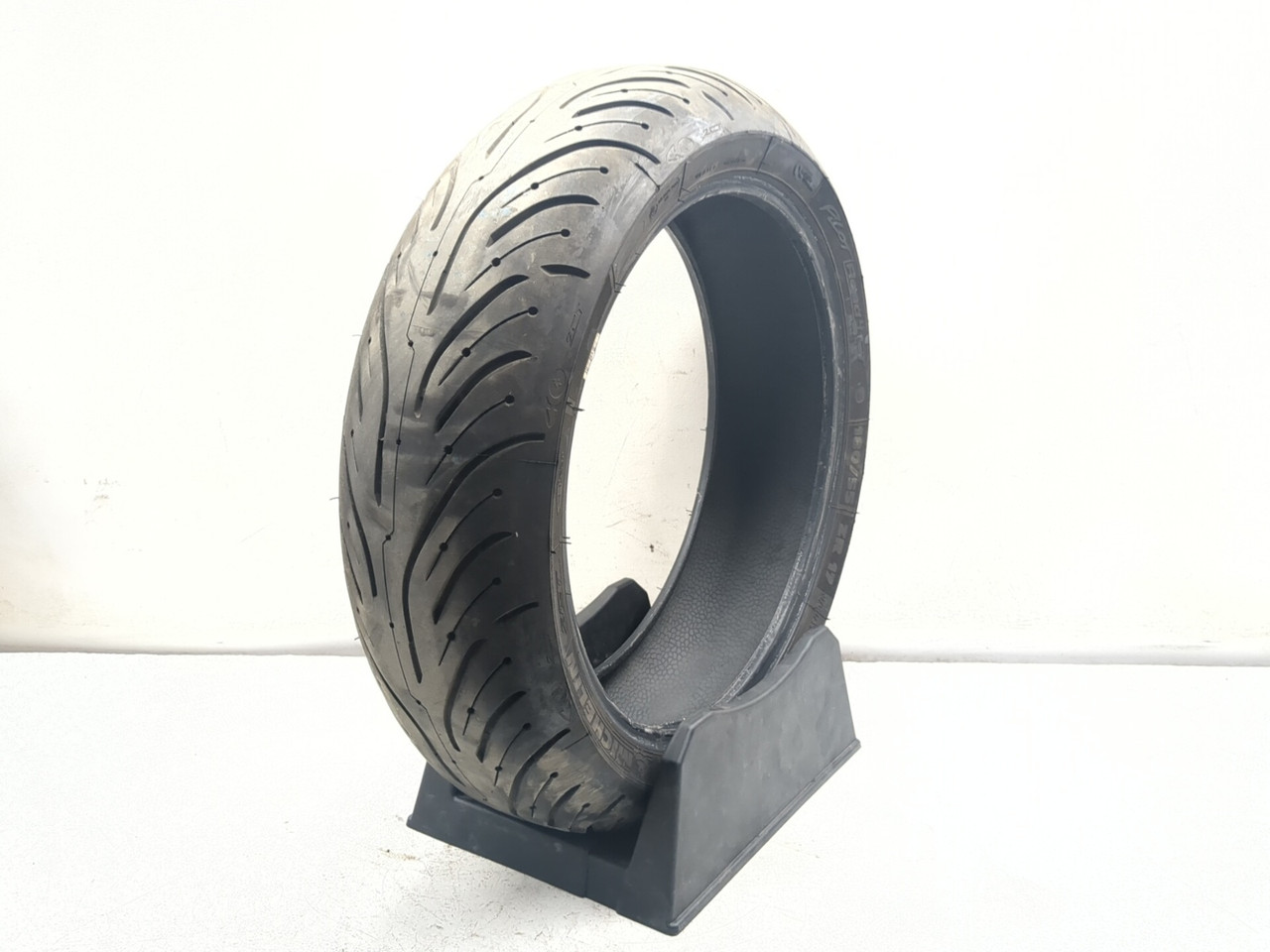 Michelin Pilot Road 4 GT Rear Tire 180/55ZR17 - Sun Coast Cycle