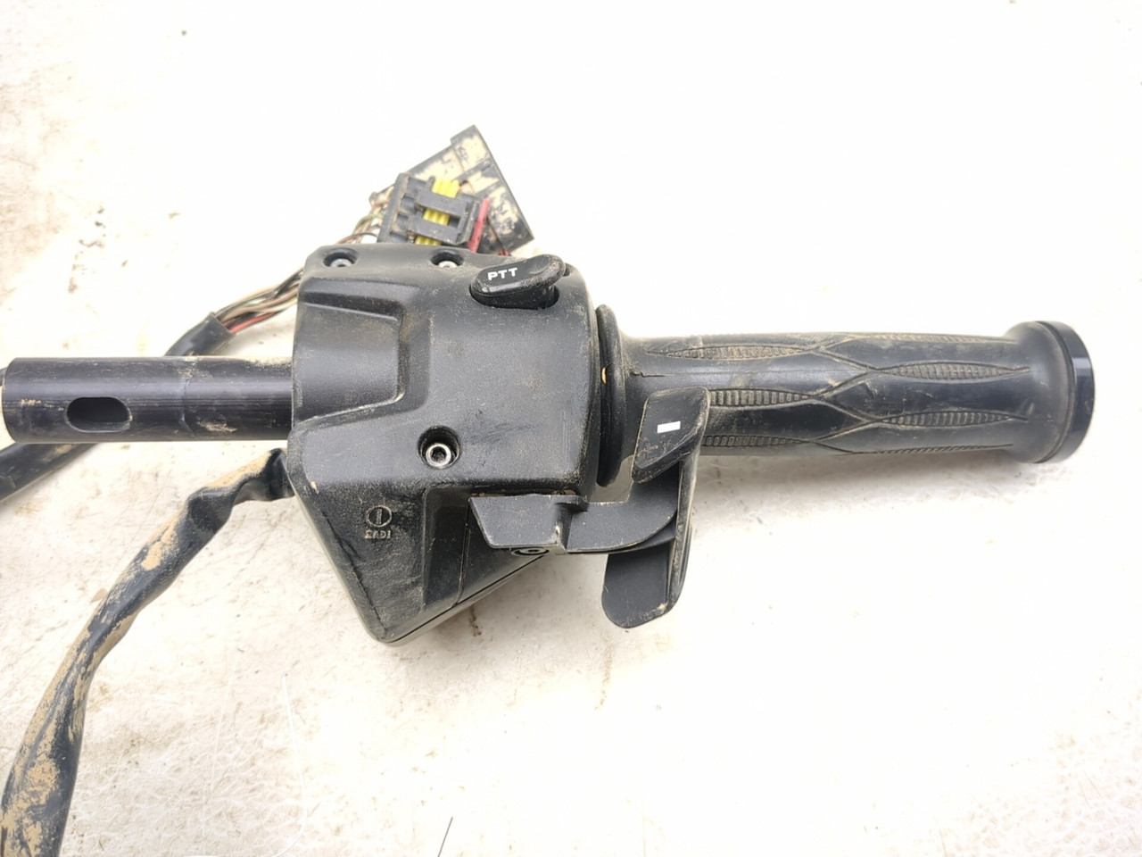 10-13 Can Am Spyder RT-S SE5 Front Left Handlebar Multi-Function
