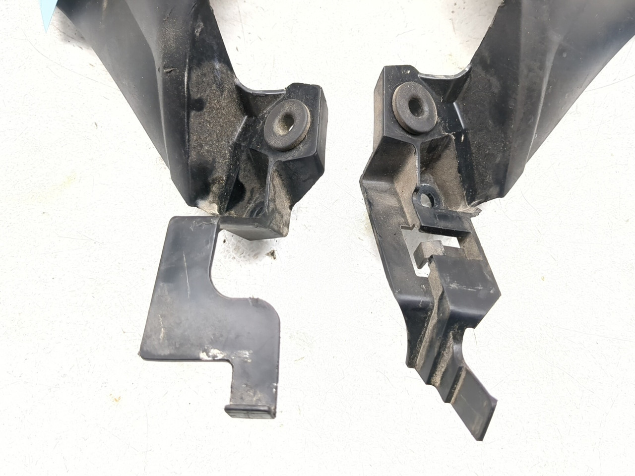 03-05 Yamaha YZF R6 Front Left Right Inner Side Fairing Panel Set