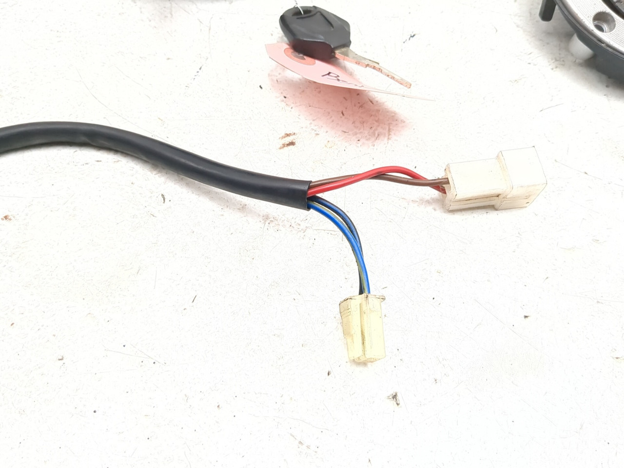 03-05 Yamaha YZF-R6 06-09 R6S Front Ignition Gas Cap Key Set 5SL