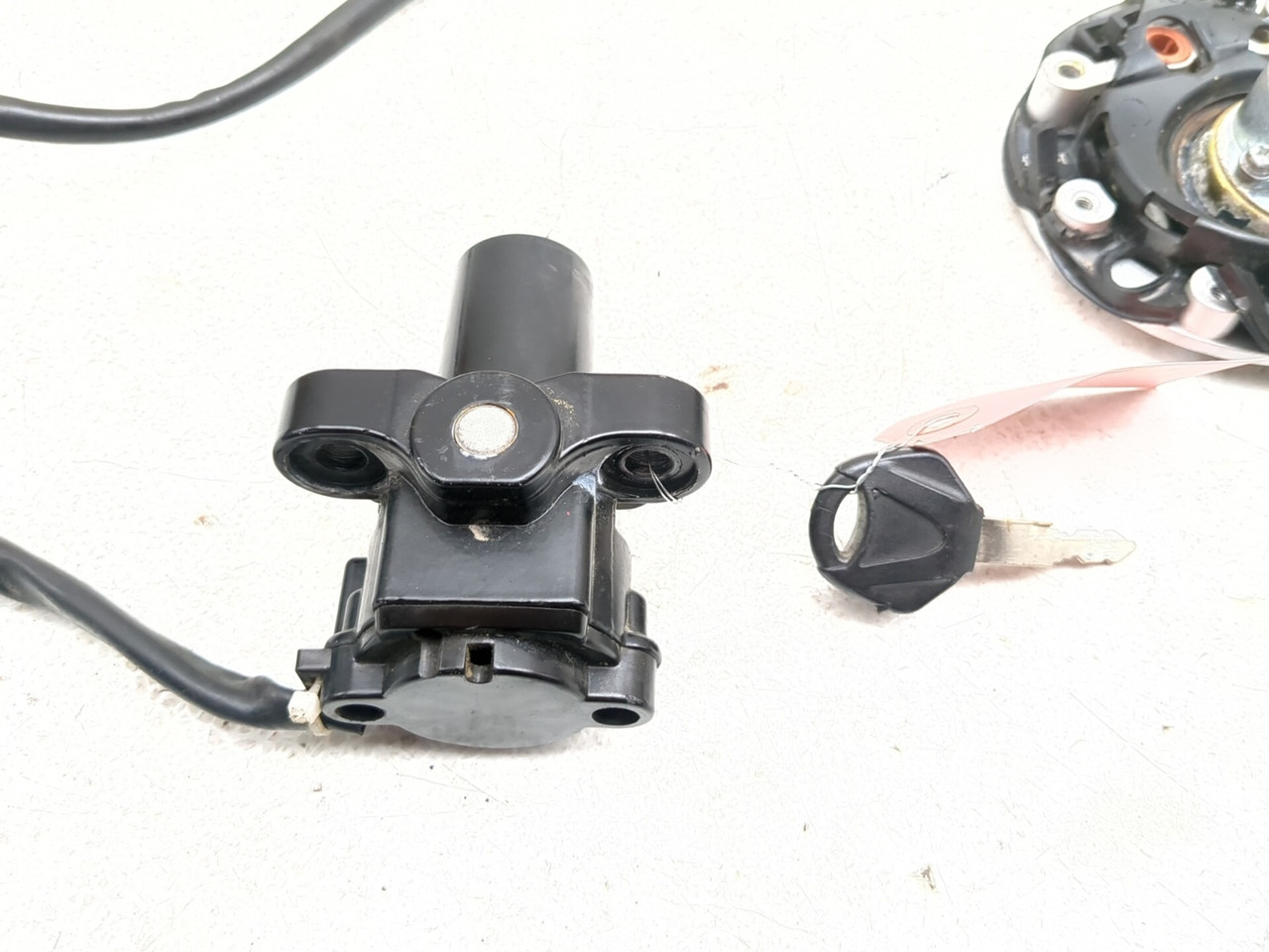 03-05 Yamaha YZF-R6 06-09 R6S Front Ignition Gas Cap Key Set 5SL