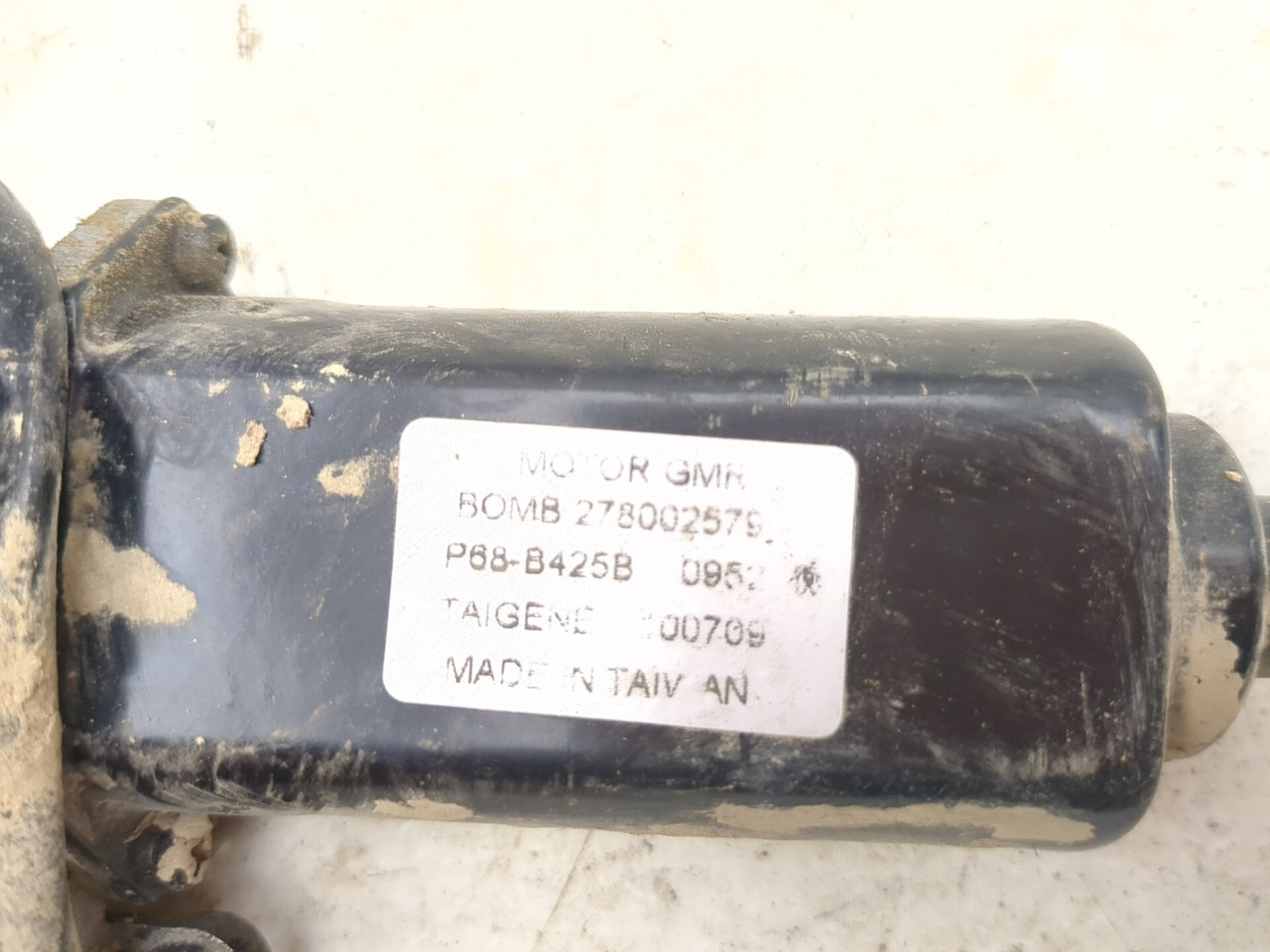10-13 Can Am Spyder RT-S SE5 Front Windshield Adjustment Motor