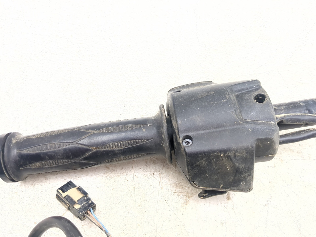 10-13 Can Am Spyder RT-S SE5 Front Right Handlebar Switch Assembly