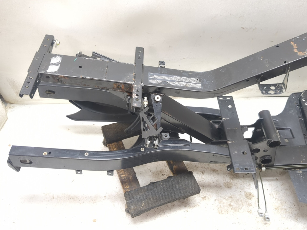 10-13 Can Am Spyder RT-S SE5 Main Frame Chassis STRAIGHT CLN - Sun