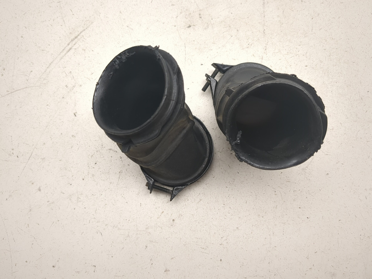 92-98 Honda CB1000 Rear Airbox Intake Boot Set 17251-MZ1-300 - Sun