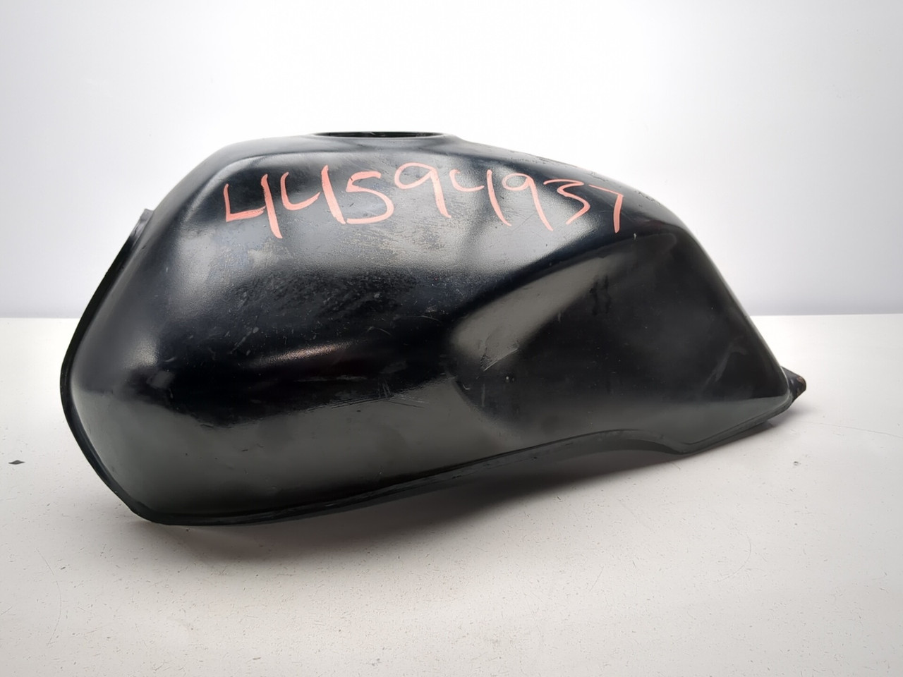 まな様 92-98 Honda CB1000 Gas Fuel Tank 17520-MZ1-770ZE - Sun Coast Cycle