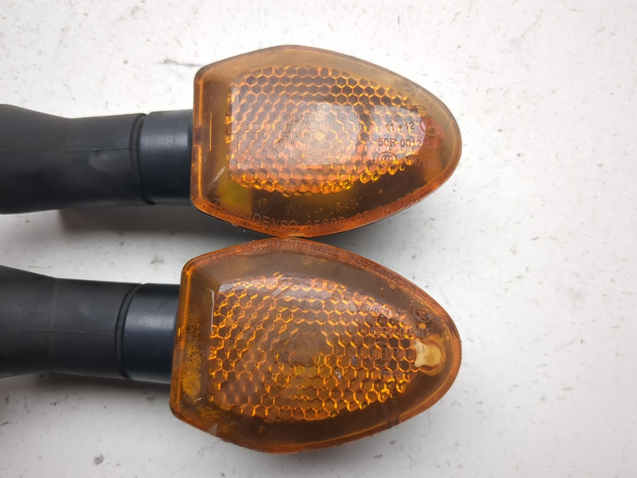 92-98 Honda CB1000 Rear Left Right Turn Signal Set 33600-MZ1-771