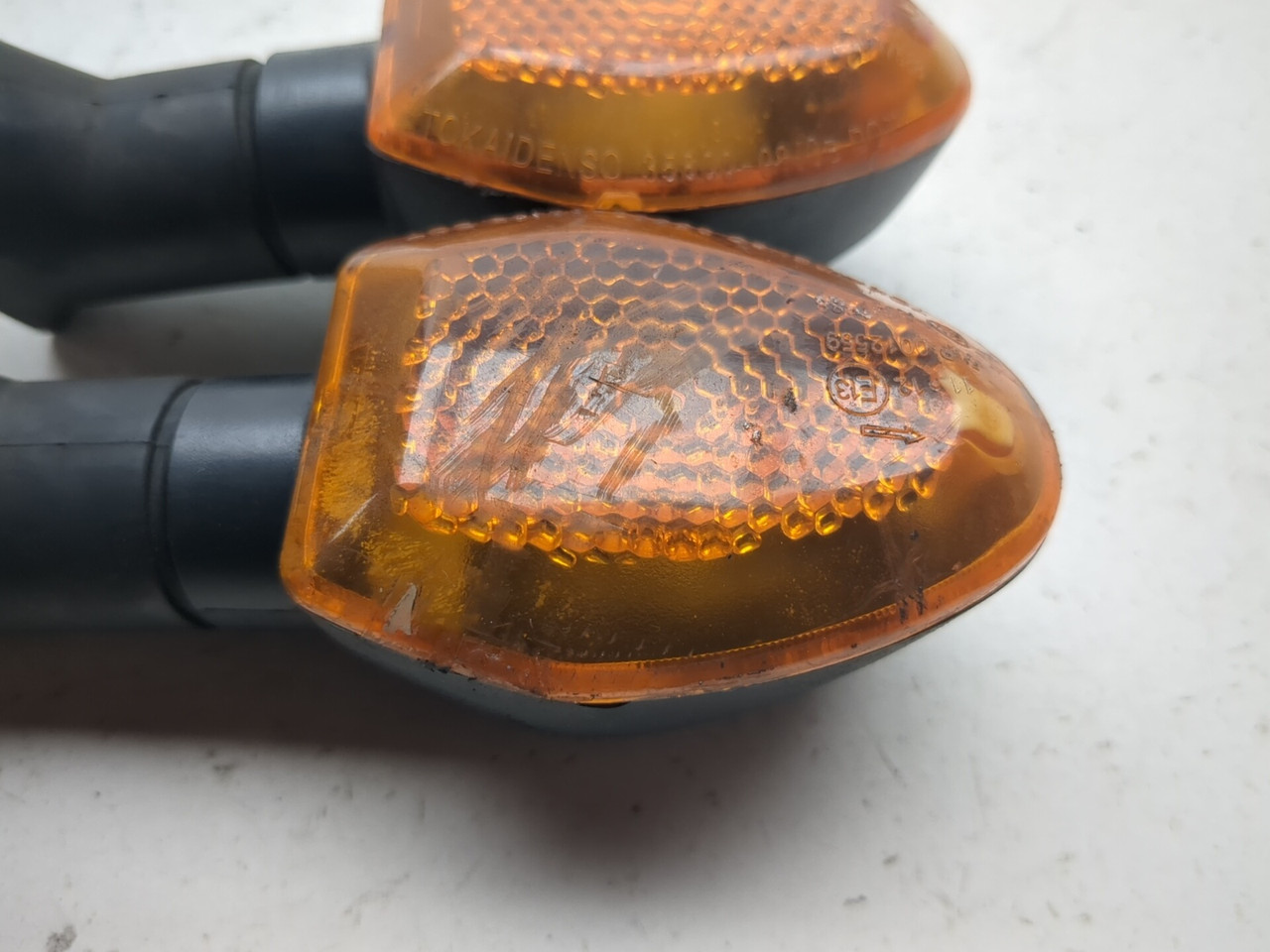 92-98 Honda CB1000 Rear Left Right Turn Signal Set 33600-MZ1-771