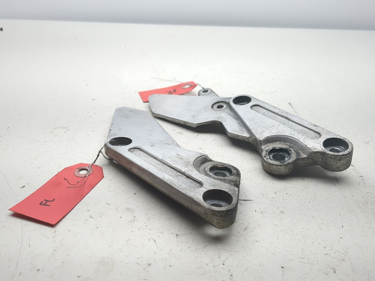 92-98 Honda CB1000 Front Left Right Footrest Bracket Set 50700-MZ1