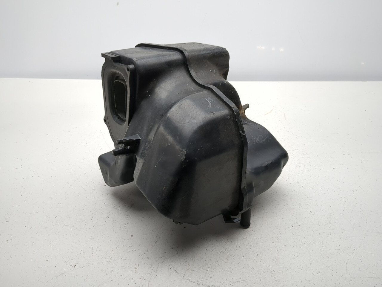 HONDA CBX1000 エアクリーナーボックス ホンダ 92-98 Honda CB1000 Air Cleaner Box 17215-MZ1-000 - Sun Coast Cycle
