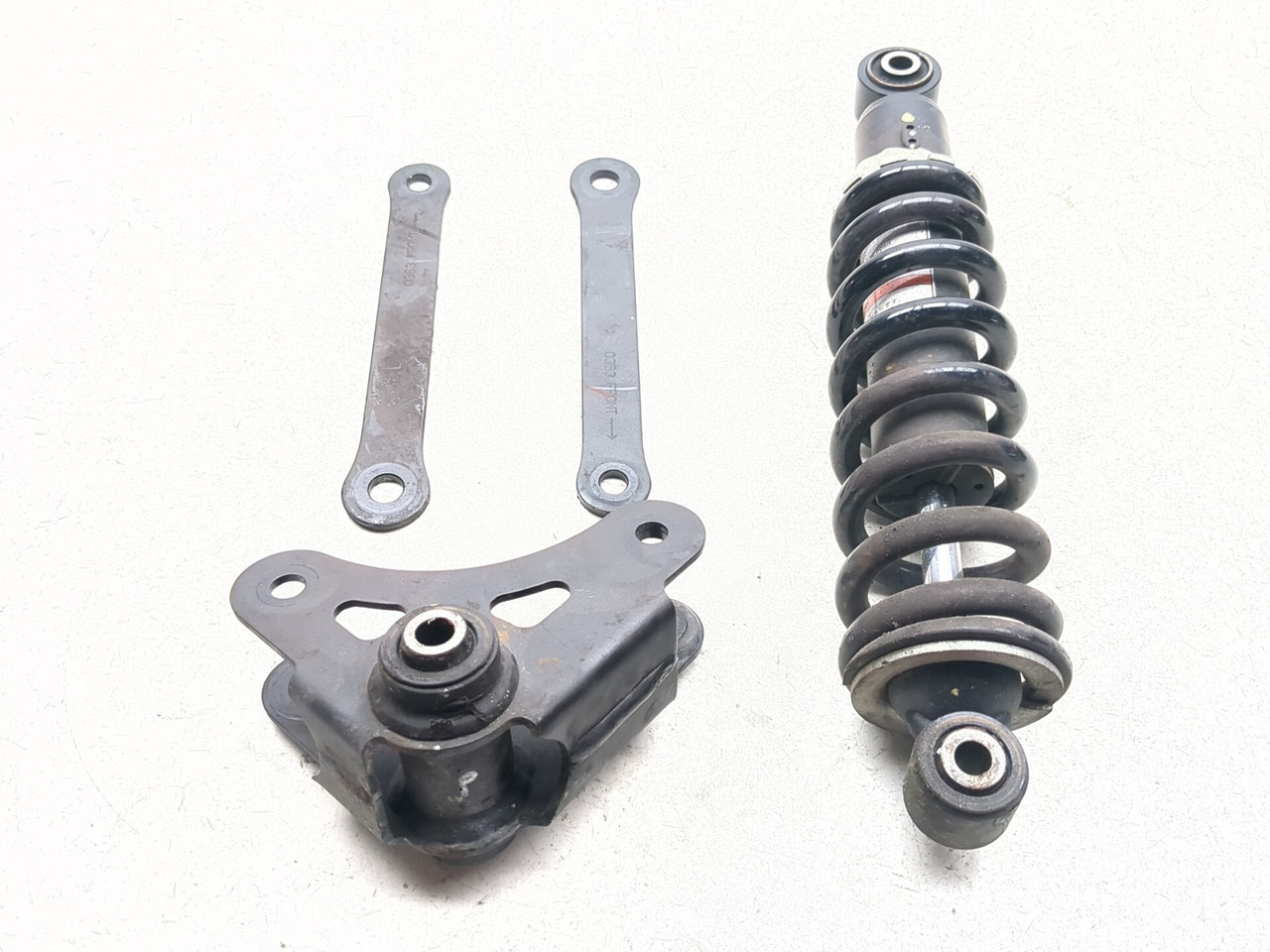 24-26 Kawasaki Ninja EX500 Rear Shock Linkage Set 45014-0871-37S