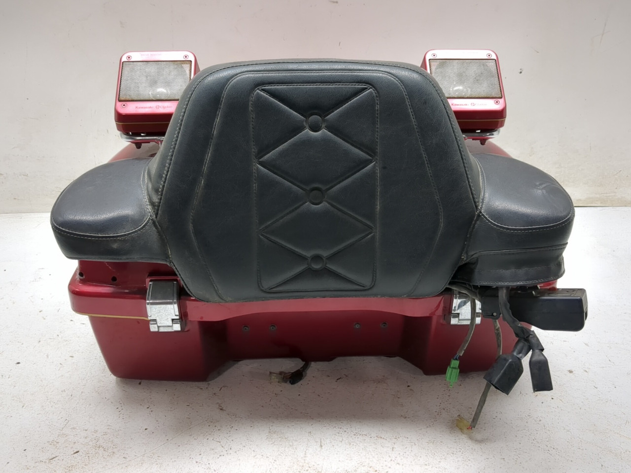 KAISER CARRIER (カイザーカーリヤ) 86-03 Kawasaki Voyager ZG1200 Rear Trunk Backrest Assembly - Sun