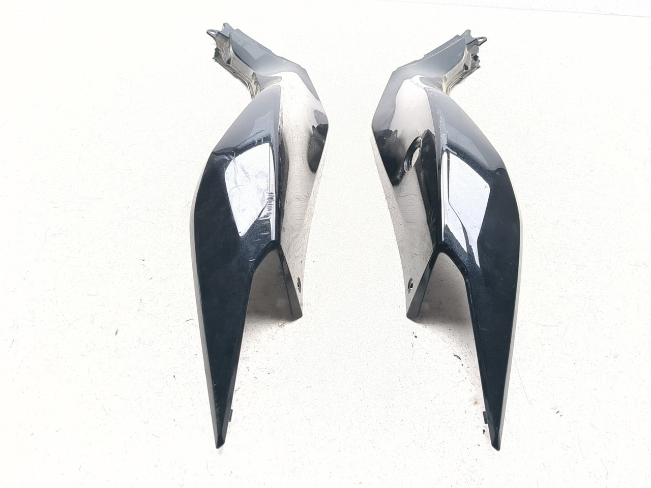 24-26 Kawasaki Ninja EX500 Left Right Tail Fairing Side Panel Set