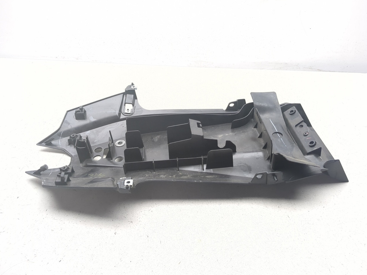 その他 F23-5705-000 24-26 Kawasaki Ninja EX500 Rear Inner Fender Splash Mudguard 35023