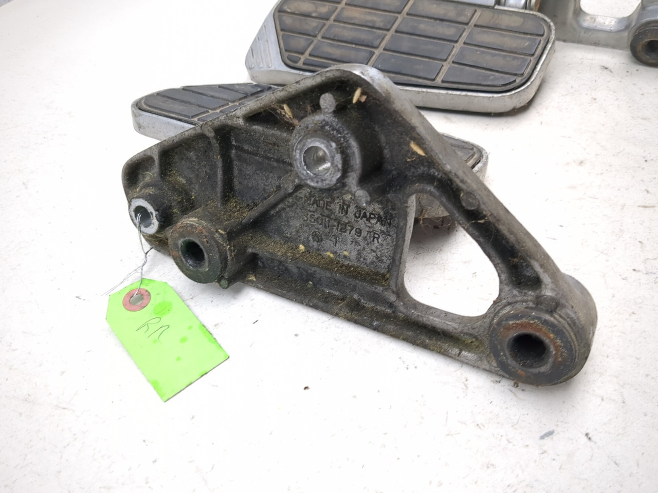 86-03 Kawasaki Voyager ZG1200 Rear Left Right Passenger Floorboard