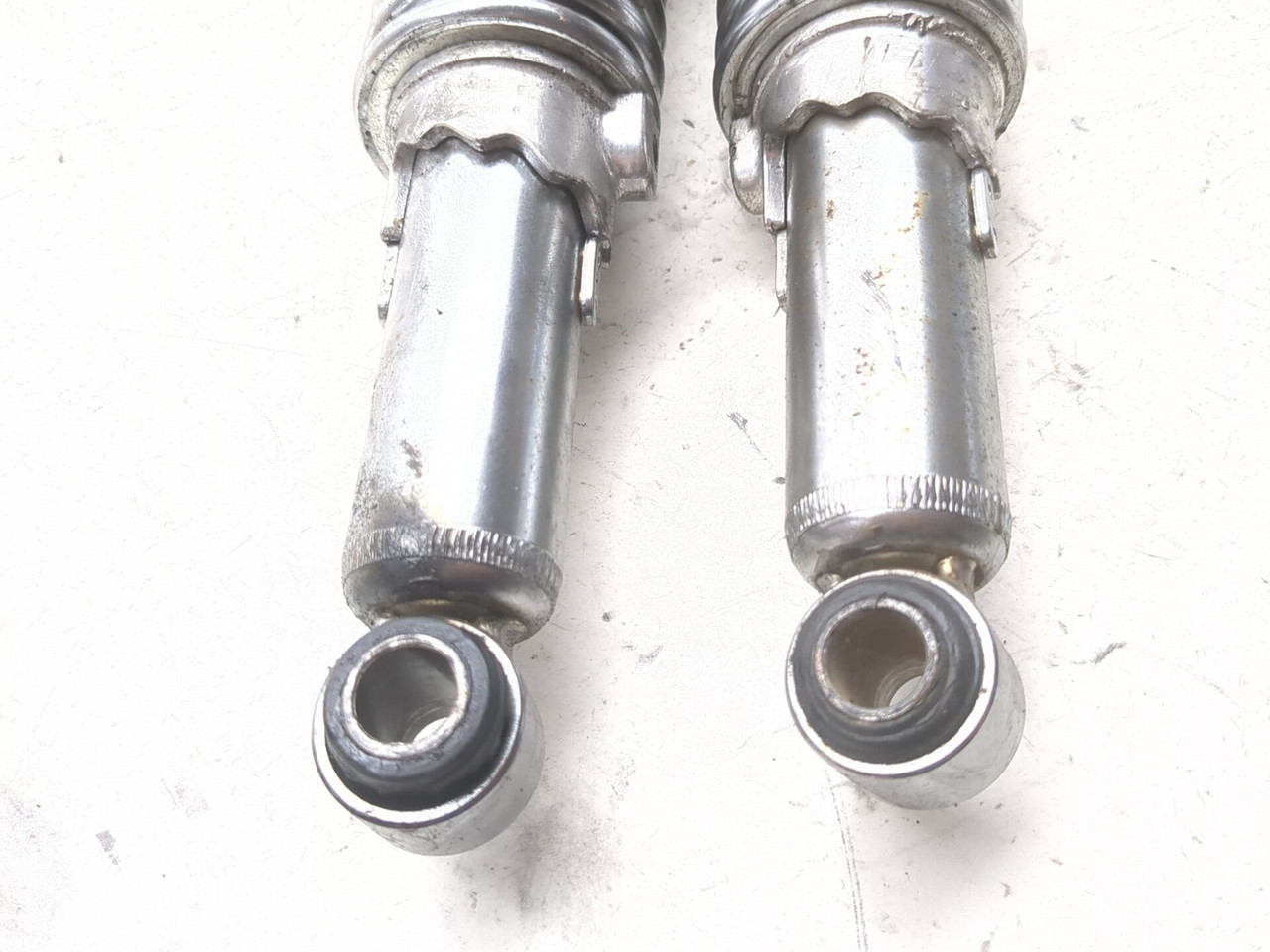 04-10 Harley Davidson Sportster XL883C Custom Rear Shock Absorber