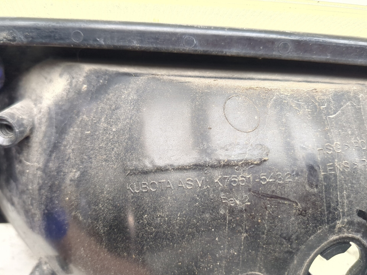 06-10 Kubtoa RTV 900 Front Right Headlight Head Lamp K7571-99610