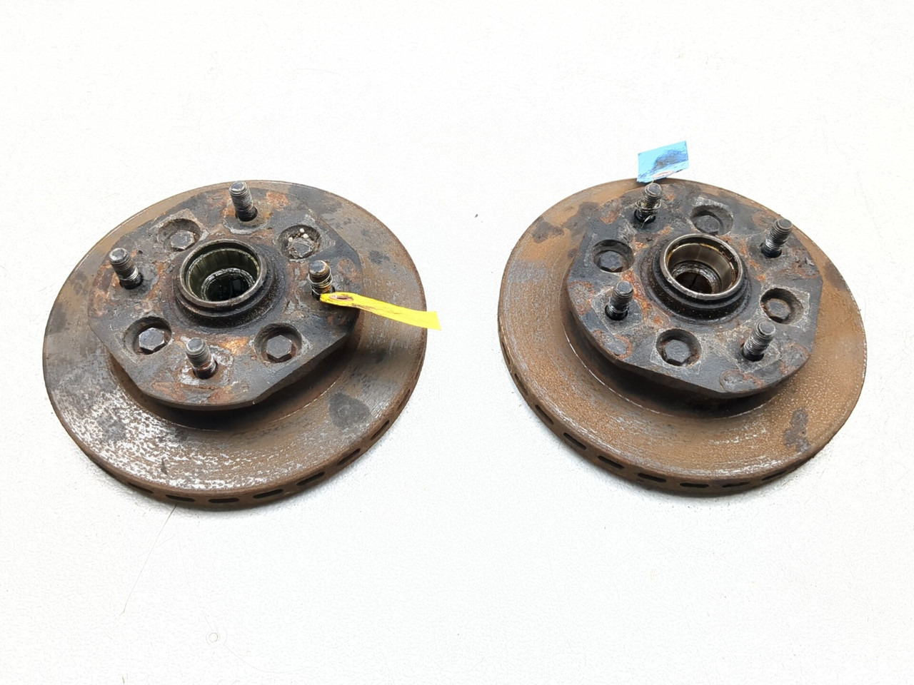 10-18 Cushman Mini Kei Utility Truck Front Left Right Wheel Hub