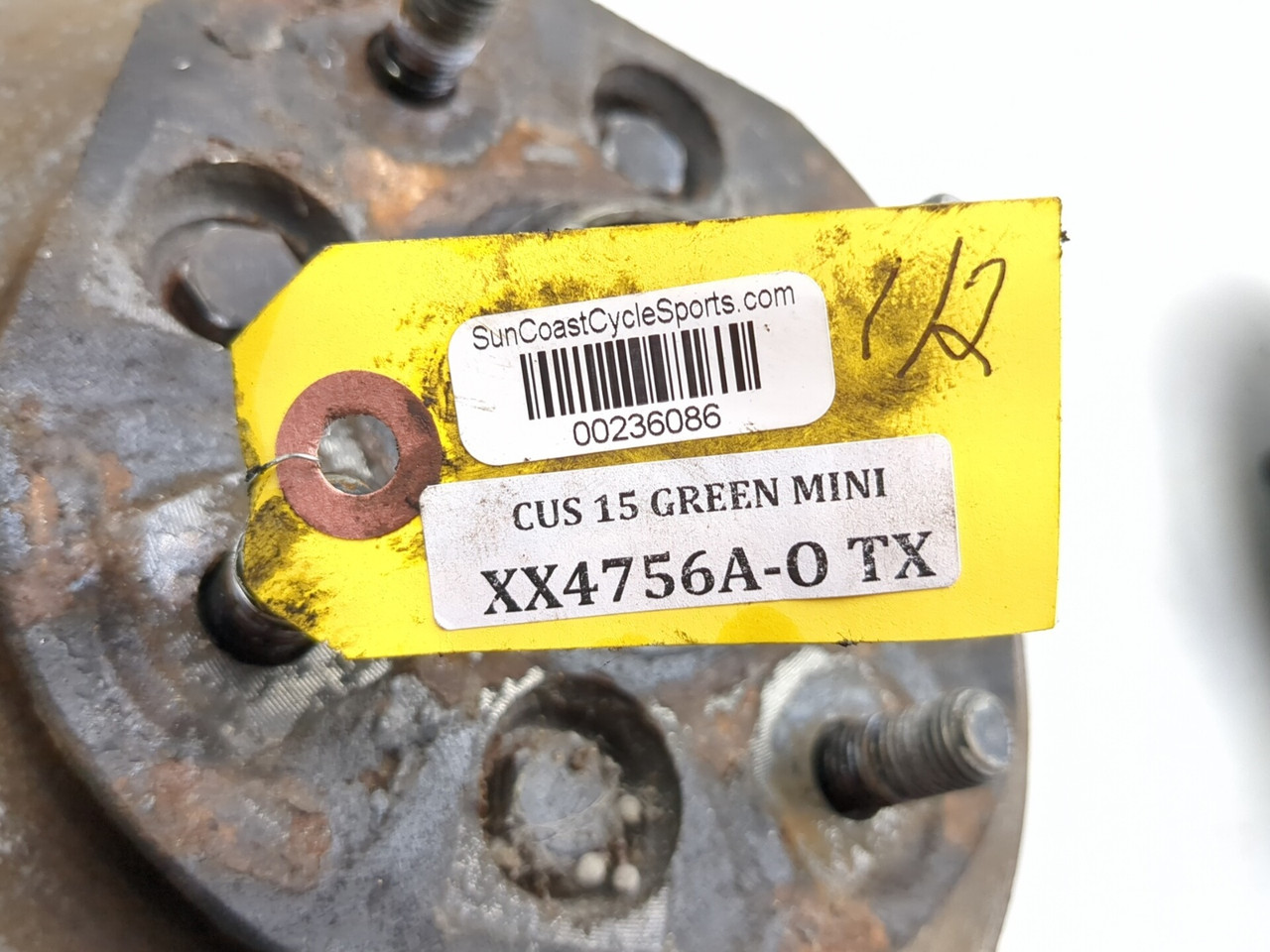 10-18 Cushman Mini Kei Utility Truck Front Left Right Wheel Hub