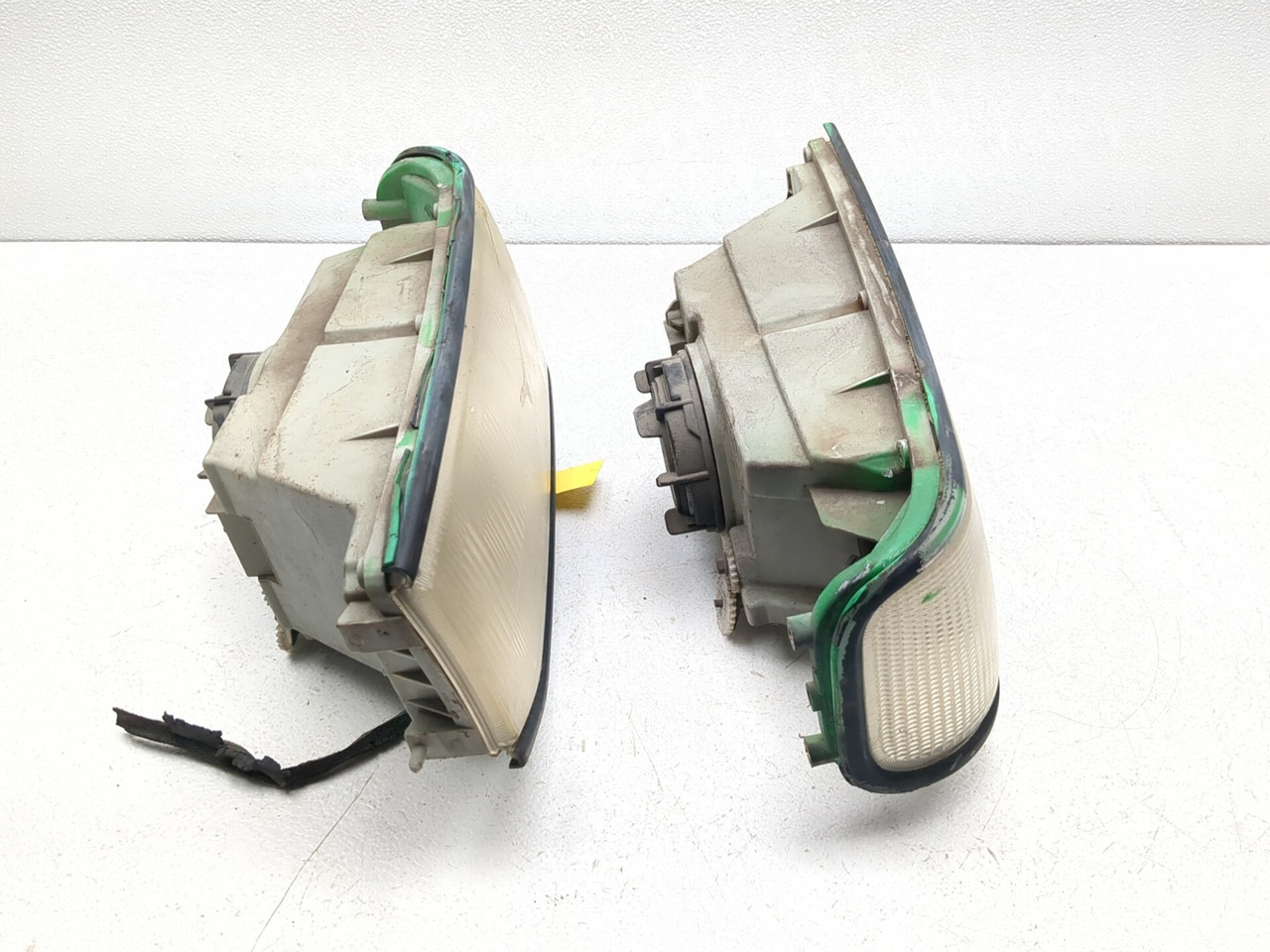 10-18 Cushman Mini Kei Utility Truck Front Left Right Headlight