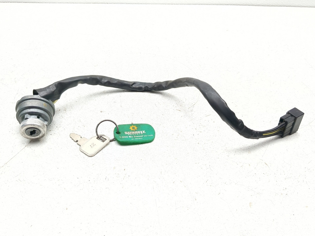 Ackey様 10-18 Cushman Mini Kei Utility Truck Front Ignition Switch with