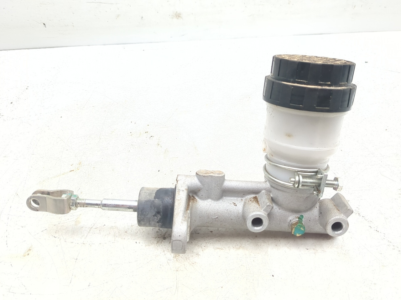 14-22 Kymco UXV700i UXV 700 Brake Master Cylinder 43500-LEE8-E00