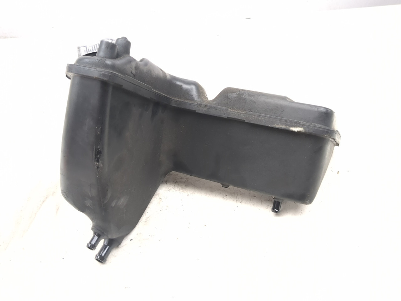 04-06 Harley Sportster 1200 Custom XL1200C Rear Right Oil Tank