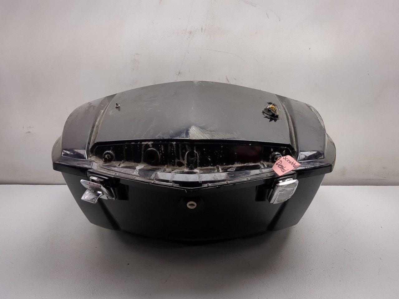 12-17 Victory Cross Country Tour Rear Trunk 5438158 - Sun Coast