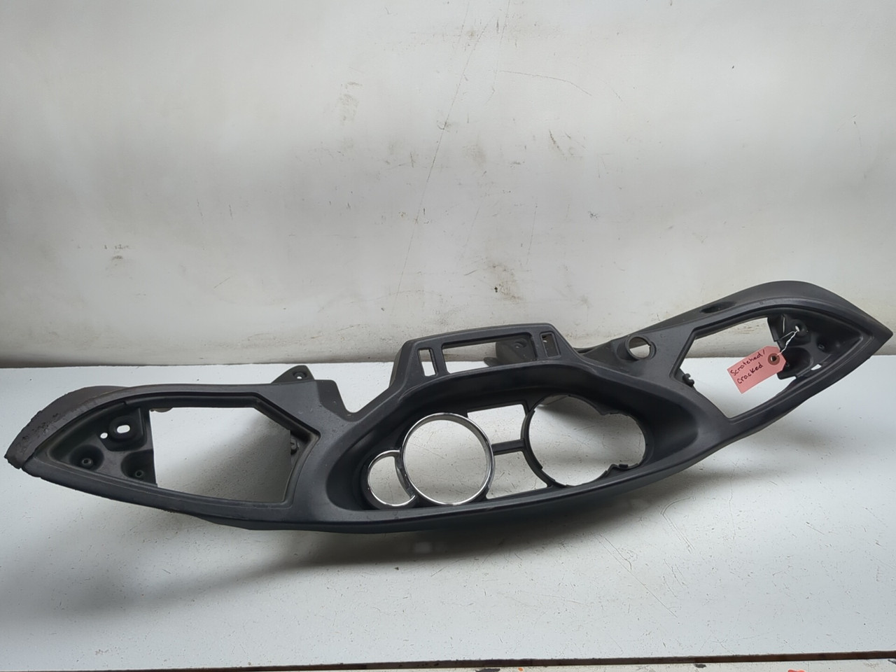 12-17 Victory Cross Country Tour Front Dash Panel 5437066 - Sun