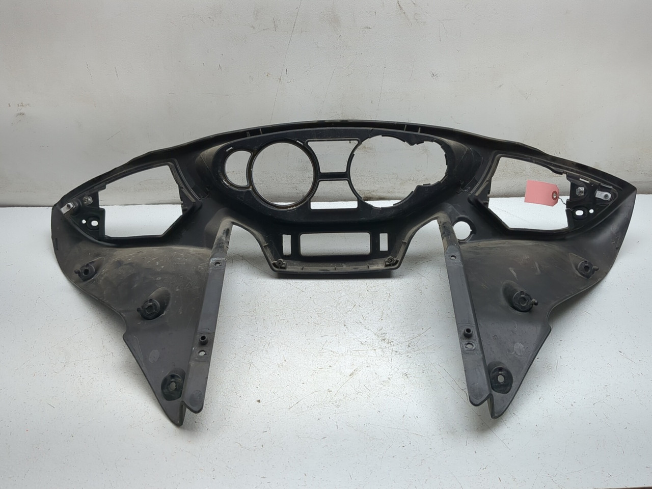 12-17 Victory Cross Country Tour Front Dash Panel 5437066 - Sun