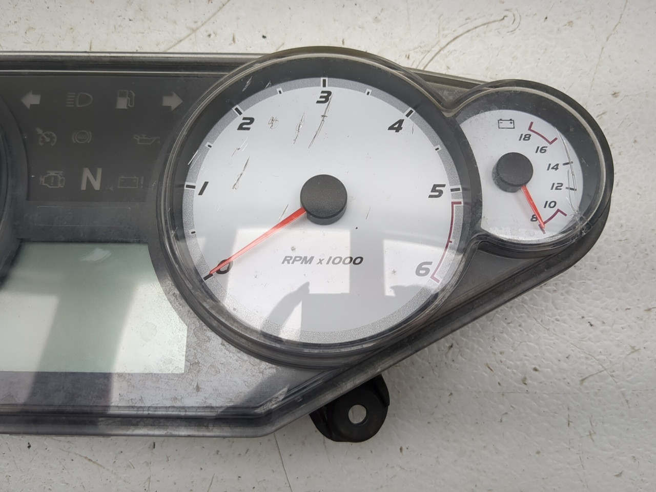 12-17 Victory Cross Country Tour Front Speedometer Dash Cluster