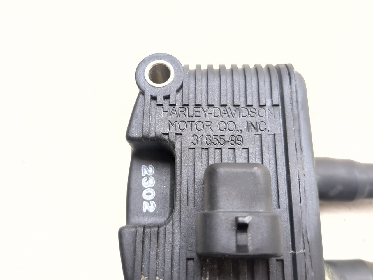 00-07 Harley-Davidson Softail Deuce FXSTD Ignition Coil 31655-99