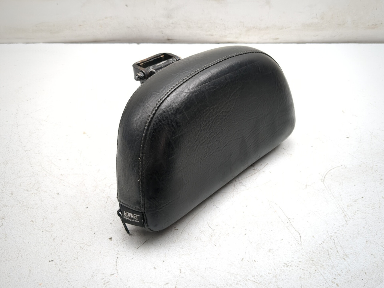 カン 12-17 Victory Cross Country Tour Rear Passenger Backrest Pad - Sun