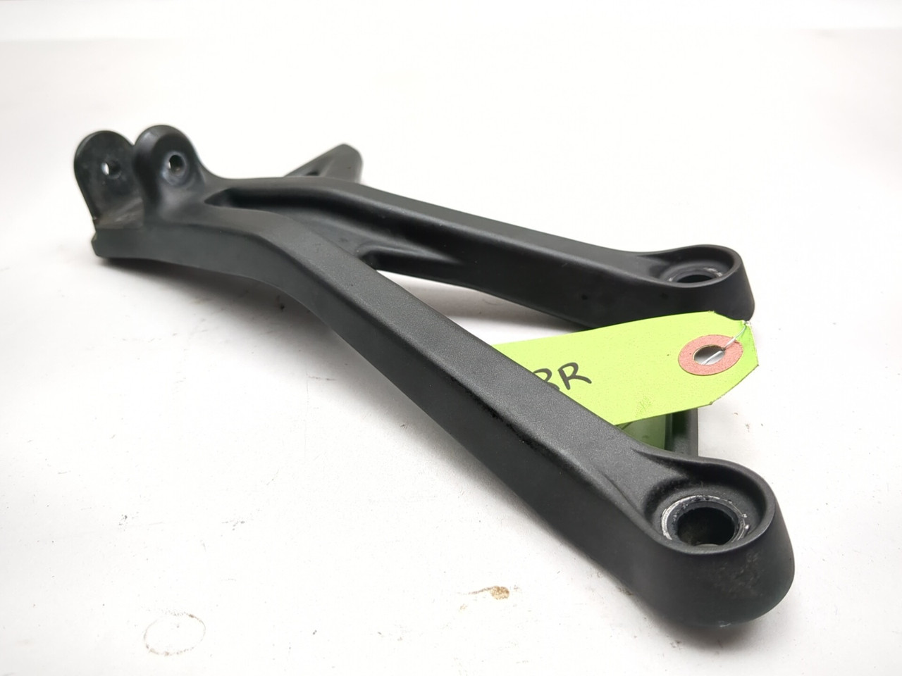 23-26 Kawasaki ZX400S ZX4R Rear Passenger Foot Peg Bracket Pair