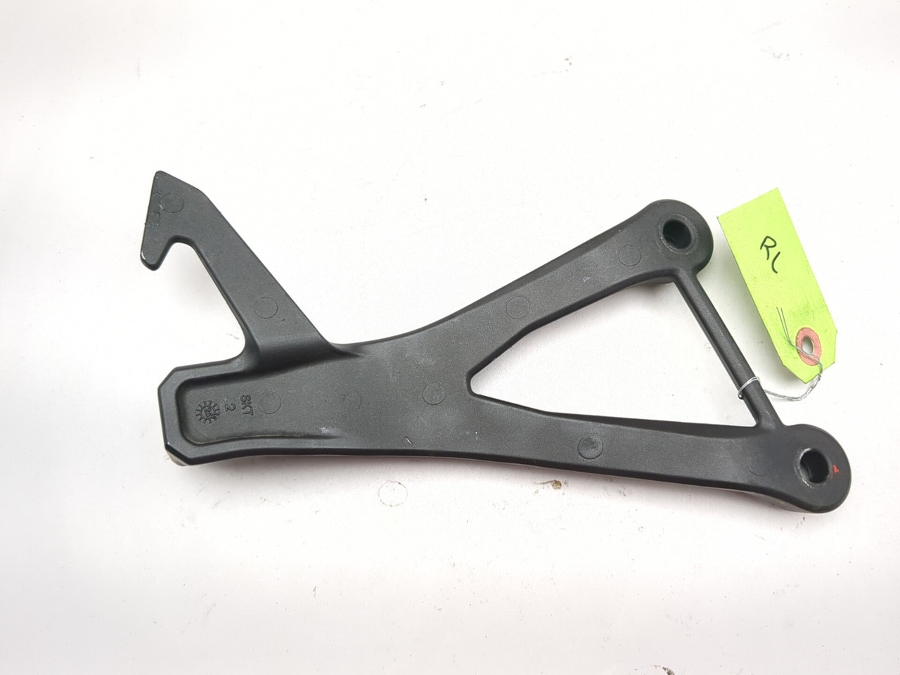 23-26 Kawasaki ZX400S ZX4R Rear Passenger Foot Peg Bracket Pair
