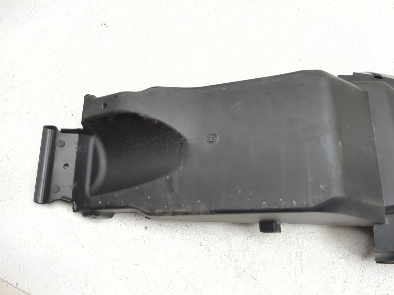 23-26 Kawasaki ZX400S ZX4R Rear Undertail Battery Tray 35023-0492