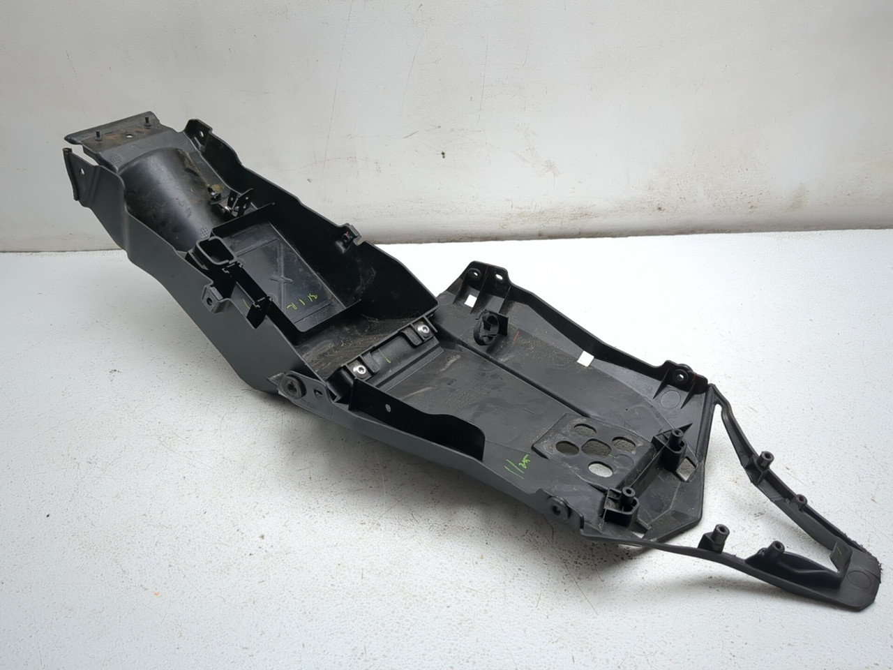 かいりき 23-26 Kawasaki ZX400S ZX4R Rear Undertail Battery Tray 35023-0492