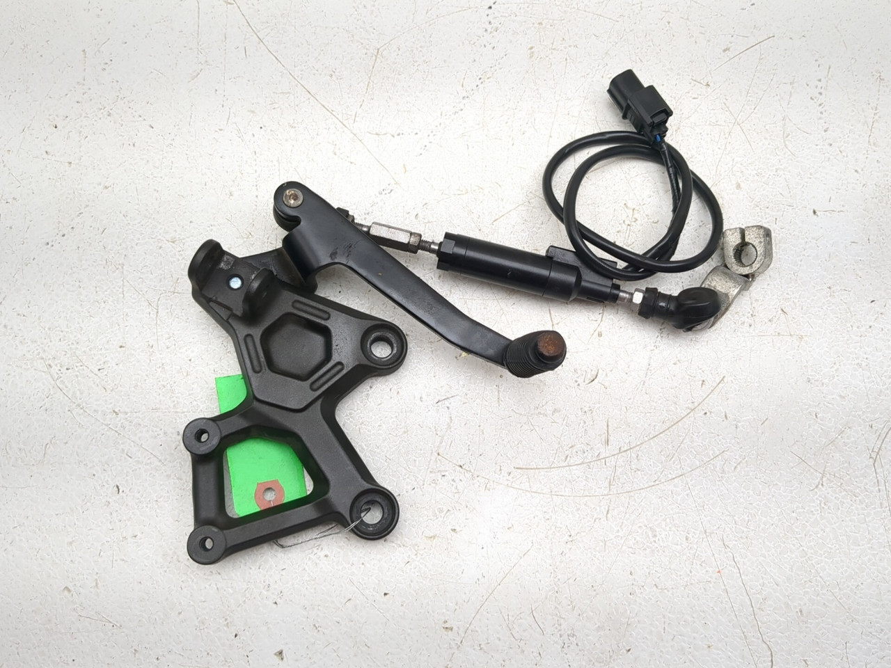 23-26 Kawasaki ZX400S ZX4R Quickshifter Sensor w/ Shift Pedal