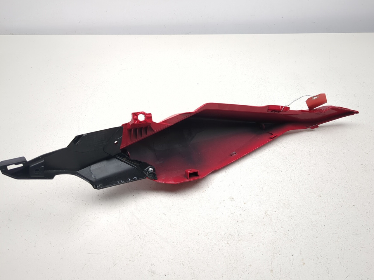 24-26 Honda CBR650R Rear Right Tail Cowl Fairing Body Cover 77231