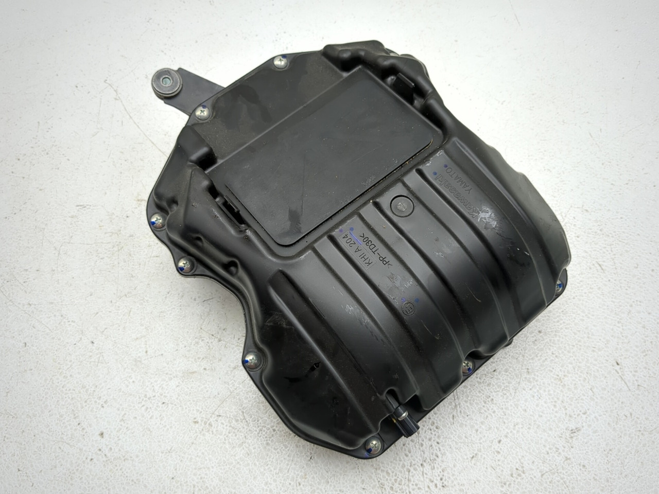 23-26 Kawasaki ZX400S ZX4R Air Cleaner Filter Airbox Assembly 23-26 Kawasaki ZX400S ZX4R Air Cleaner Filter Airbox Assembly