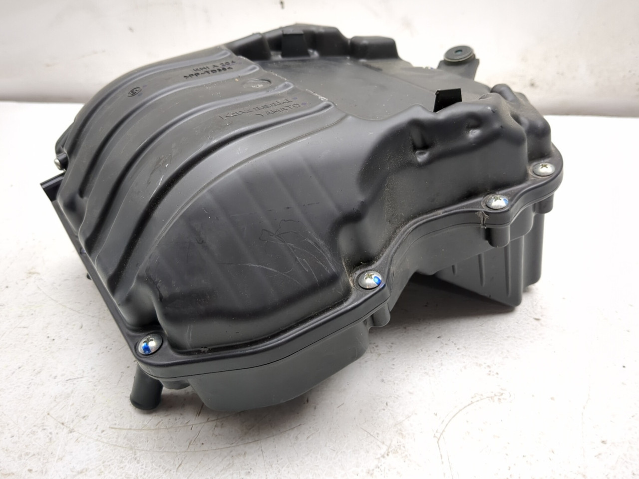 23-26 Kawasaki ZX400S ZX4R Air Cleaner Filter Airbox Assembly