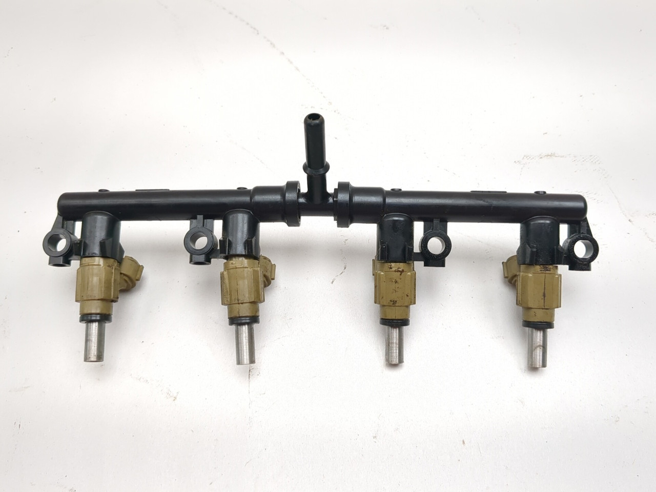 23-26 Kawasaki ZX400S ZX4R Fuel Rail w/ 4 Piece Set of Injectors