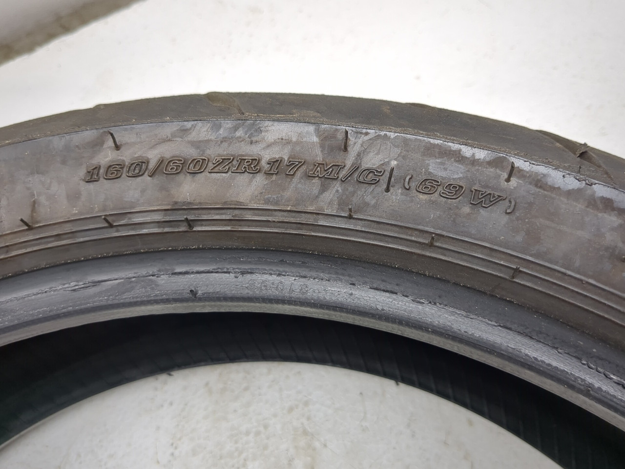 23-26 Kawasaki ZX400S ZX4R Dunlop 160/60ZR17 Rear Tire DOT 1125