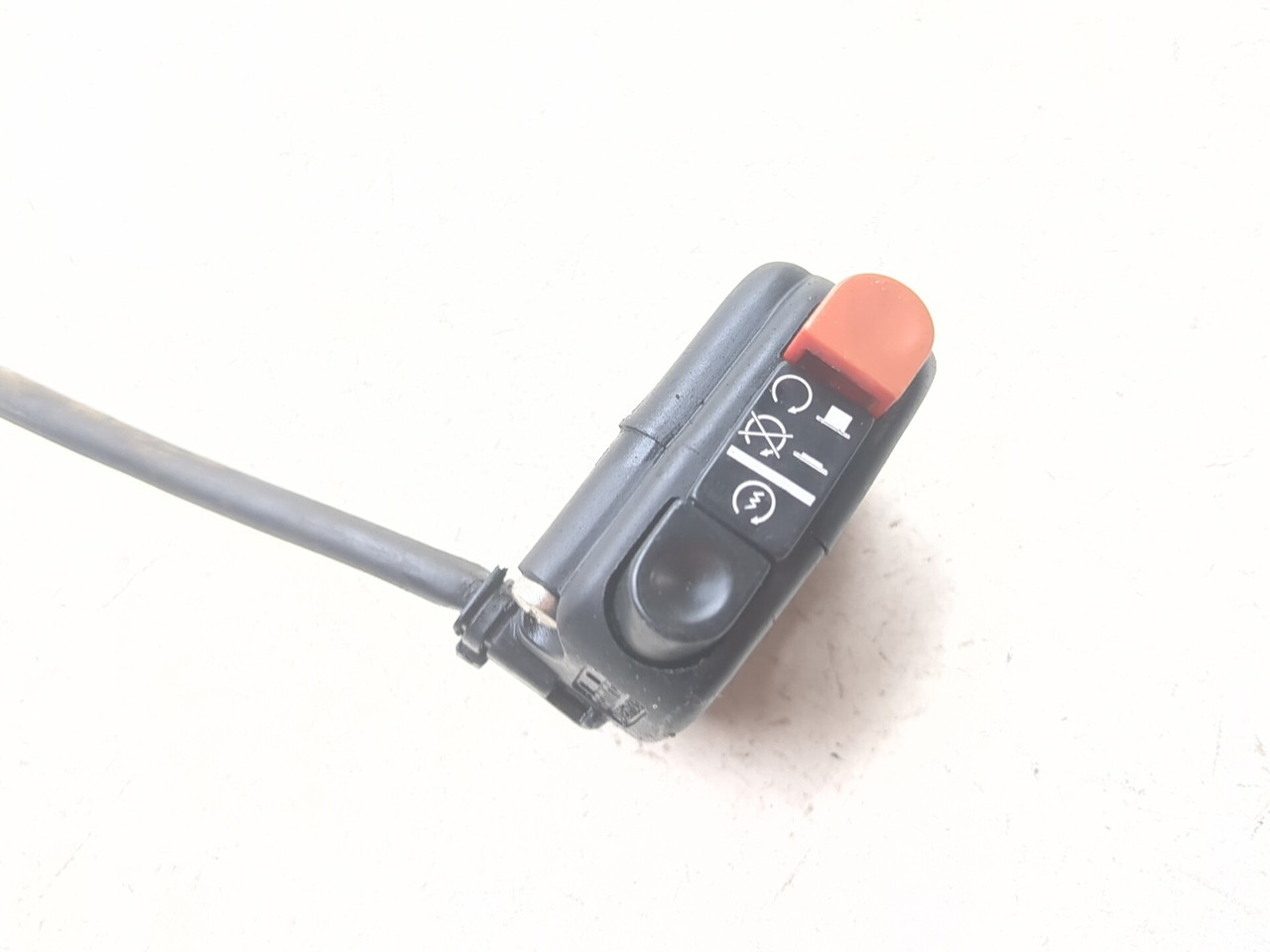 06-10 Aprilia Tuono 1000R Factory Front Right Handlebar Switch